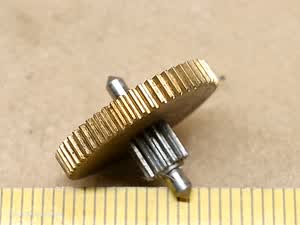 Carl Zeiss Jena Ergaval / Amplival microscope coarse focus pinion / fine focus pinon / focusing toothed gear DZMP - thumbnail