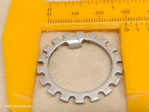Carl Zeiss Jena Ergaval / Amplival - podkładka zębata odginana mechanizmu makro i mikro mikroskopu - different 4 view