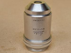 Leitz Wetzlar 10x / 0,25 170/- RMS microscope objective. - thumbnail