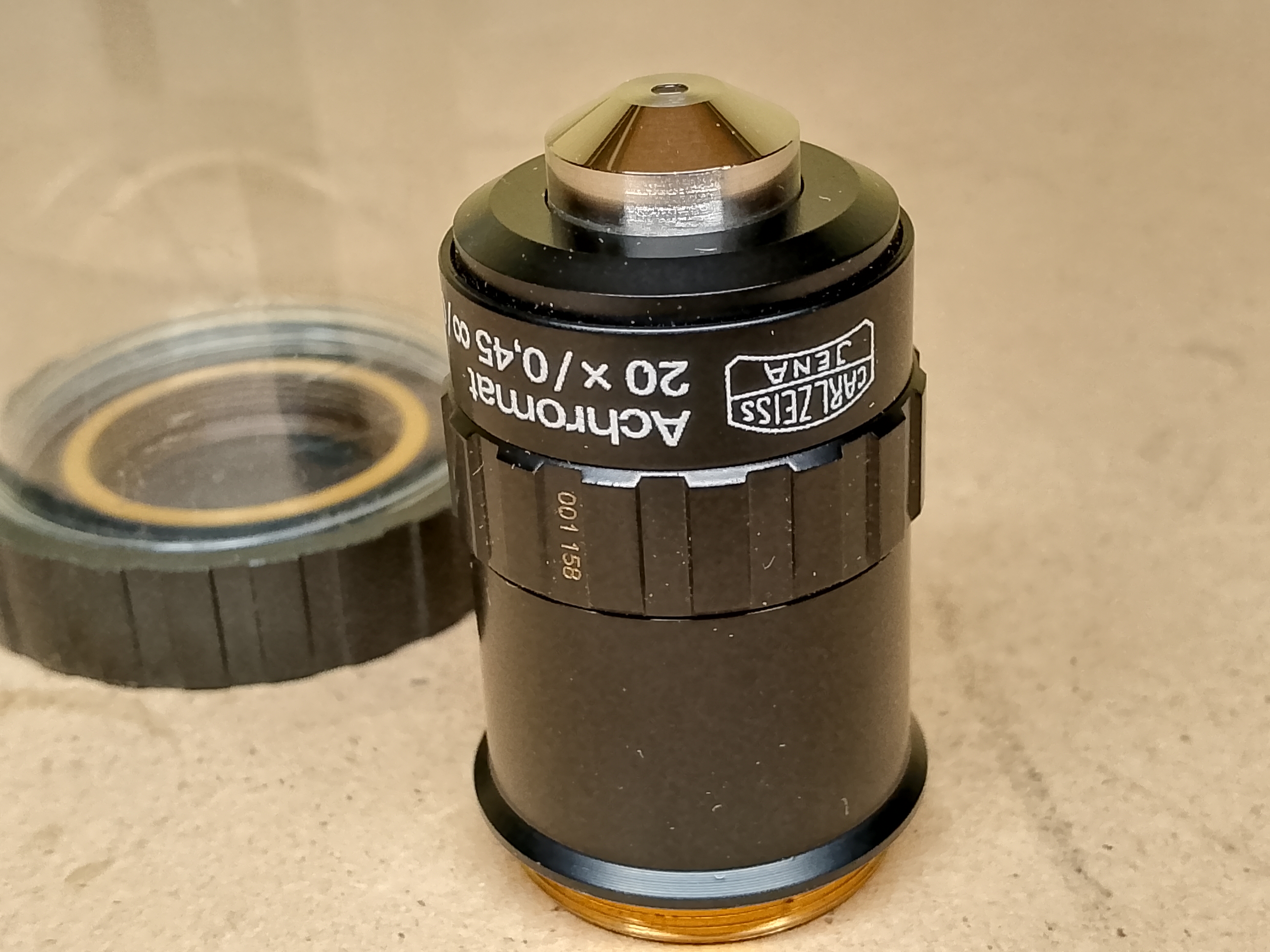Carl Zeiss Jena Jenalab Obiektyw mikroskopowy Carl Zeiss Jena Achromat 20x / 0,45 oo/0,17-A z gwintem M25 - ujęcie #2