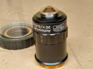 Carl Zeiss Jena Achromat 20x / 0,45 oo/0,17-A microscope objective with M25 thread Jenamed. - thumbnail