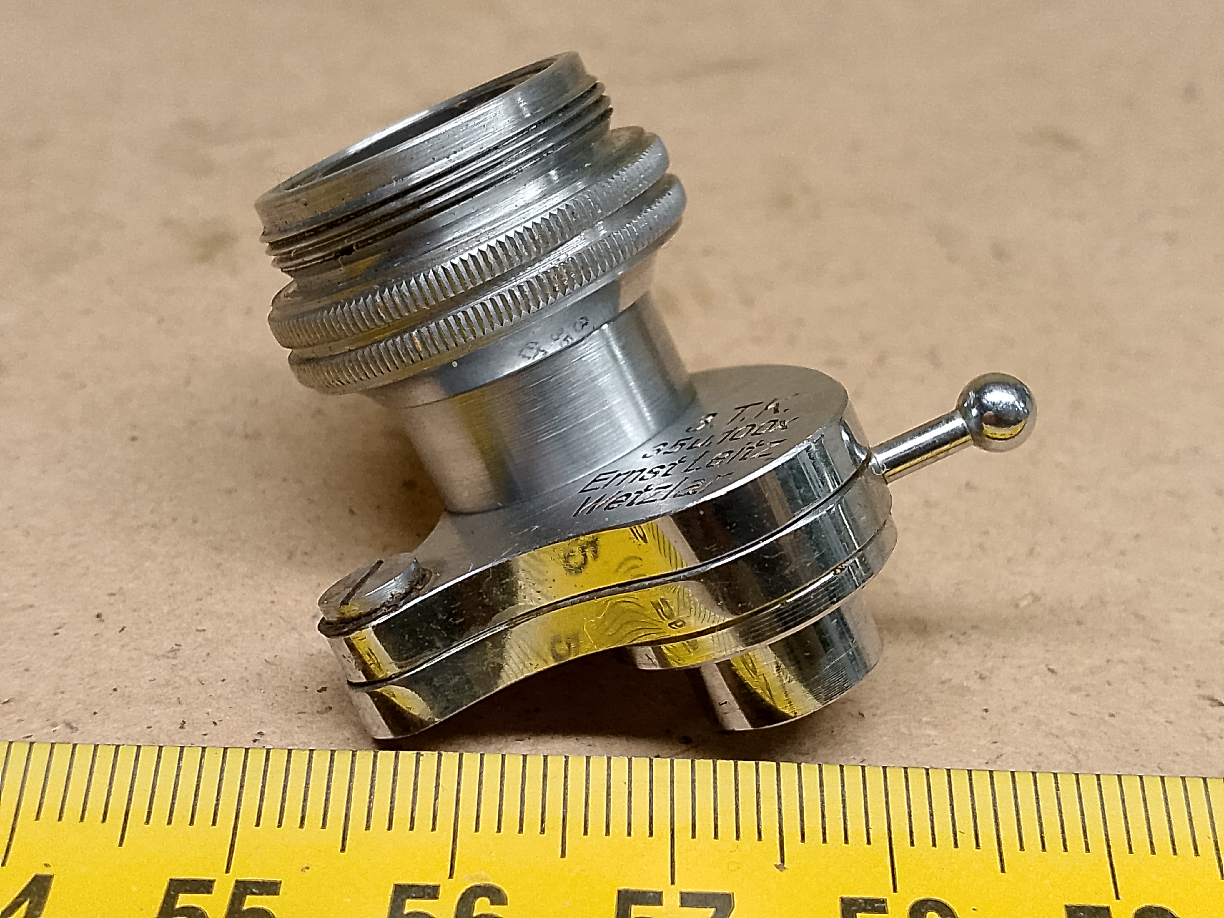 Leitz Trichinenmikroskop Obiektyw mikroskopowy Ernst Leitz Wetzlar 3.T.K. 35 u. 100x z gwintem RMS - ujęcie #2