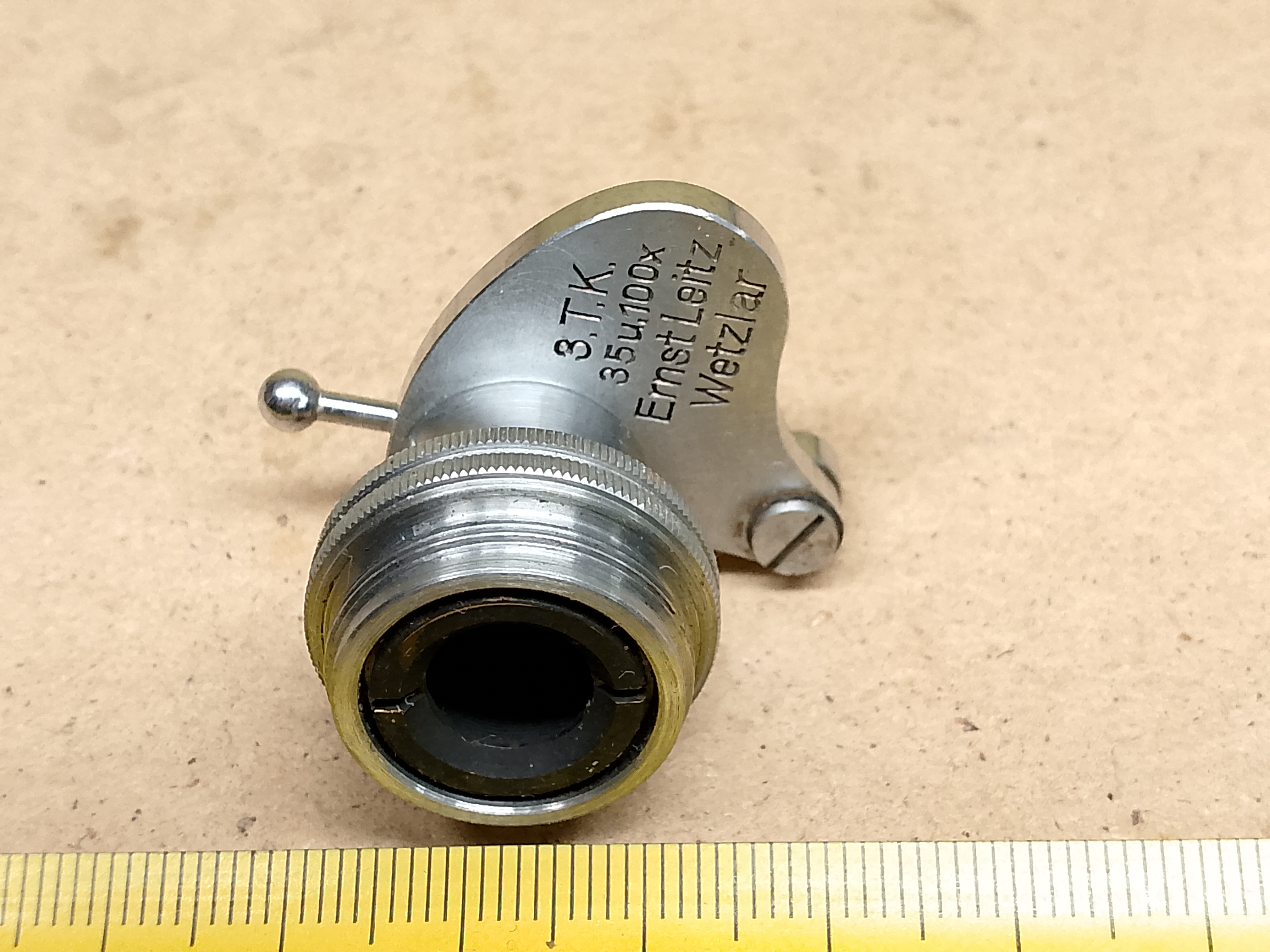 Leitz Trichinenmikroskop Obiektyw mikroskopowy Ernst Leitz Wetzlar 3.T.K. 35 u. 100x z gwintem RMS - ujęcie #8