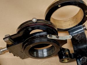 Kondensor do mikroskopu Dr. Adolf Schroeder, przysłona irysowa, światło skośne, ukośne, boczne (antyczny, zabytkowy mikroskop). - different 9 view