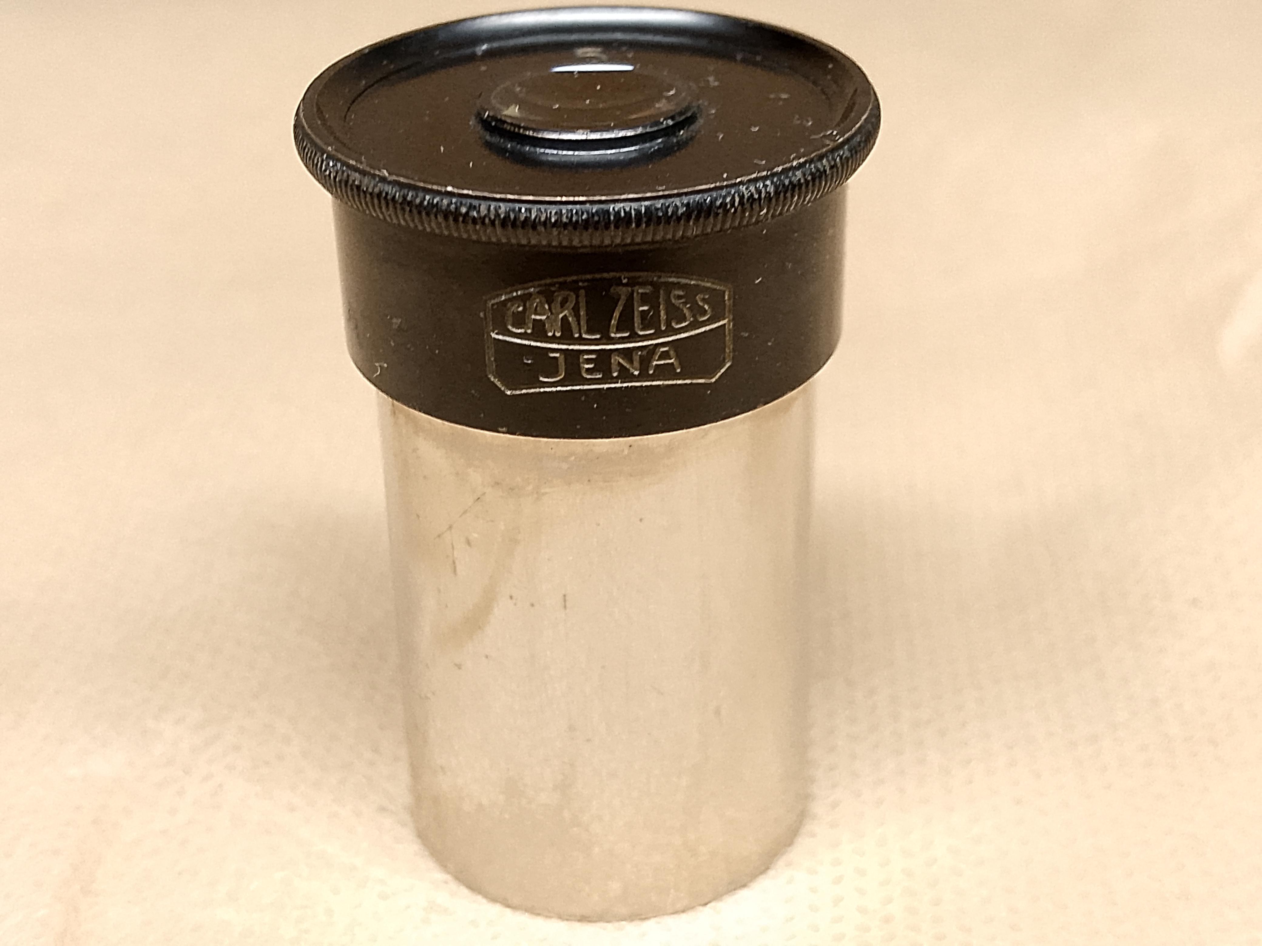 Carl Zeiss Jena Vintage okular mikroskopowy 12x Nr 5 Carl Zeiss Jena "5" z wygrawerowanym logo - ujęcie #2