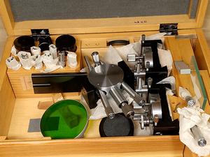 Carl Zeiss Jena MIPU micrurgy equipments Część składowa (element 004) zestawu mikromanipulator Carl Zeiss Jena (microscope micrurgy equipments, sliding micromanipulator) do mikroskopu