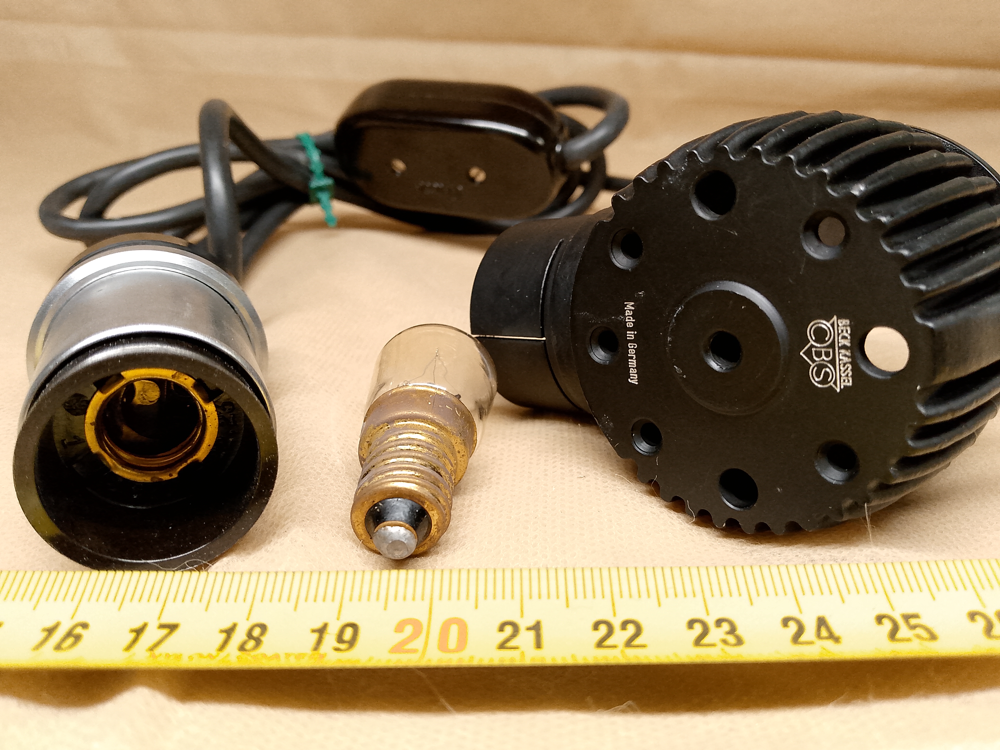 CBS AS 2 Oświetlacz lampa do mikroskopu CBS Beck Kassel model AS 2, 220V-240V / 15W-25W, E14 - ujęcie #10