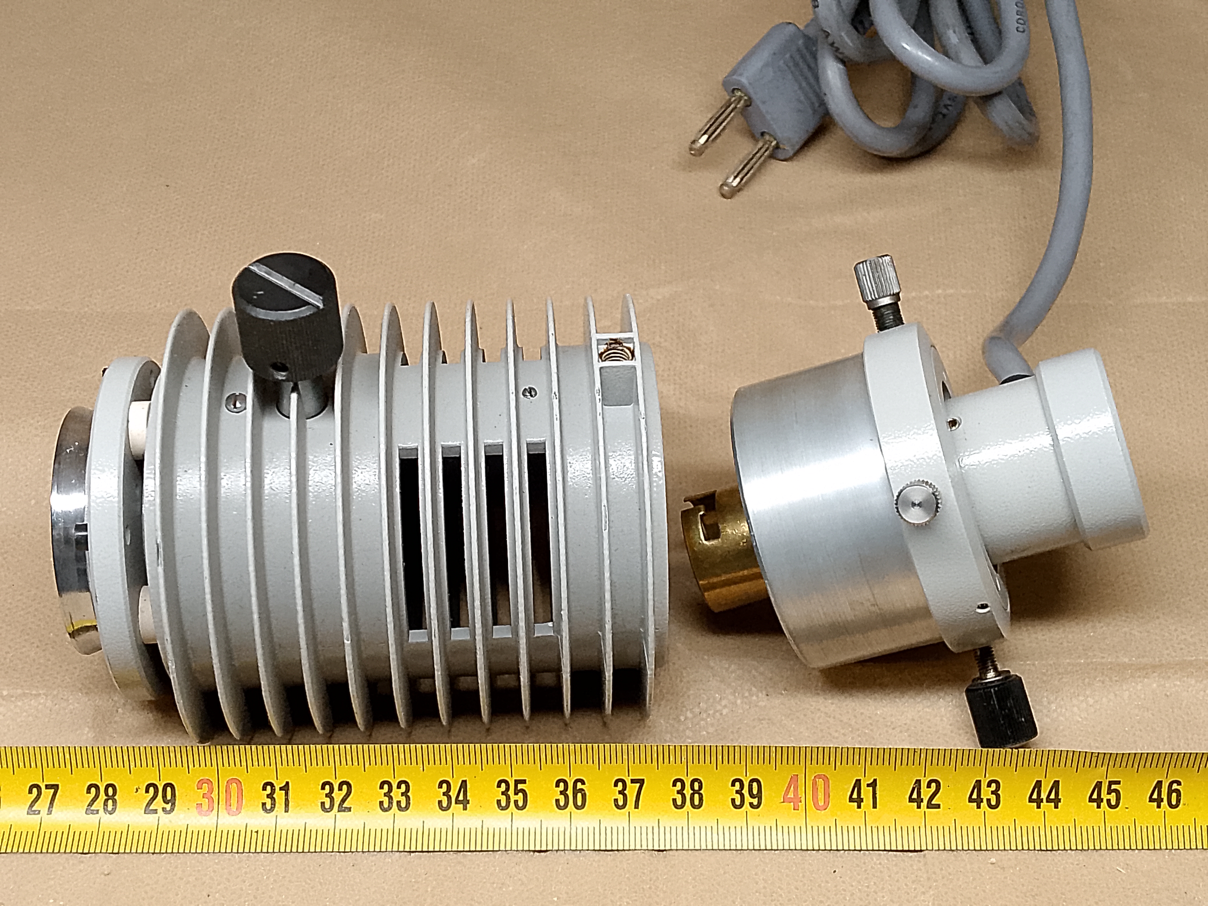 Mikroskop Zeiss IM 35 / Opton ICM 405 - uchwyt żarówki, oświetlacz i kondensor oświetlenia, Zeiss P/N 46 80 15 - ujęcie #15