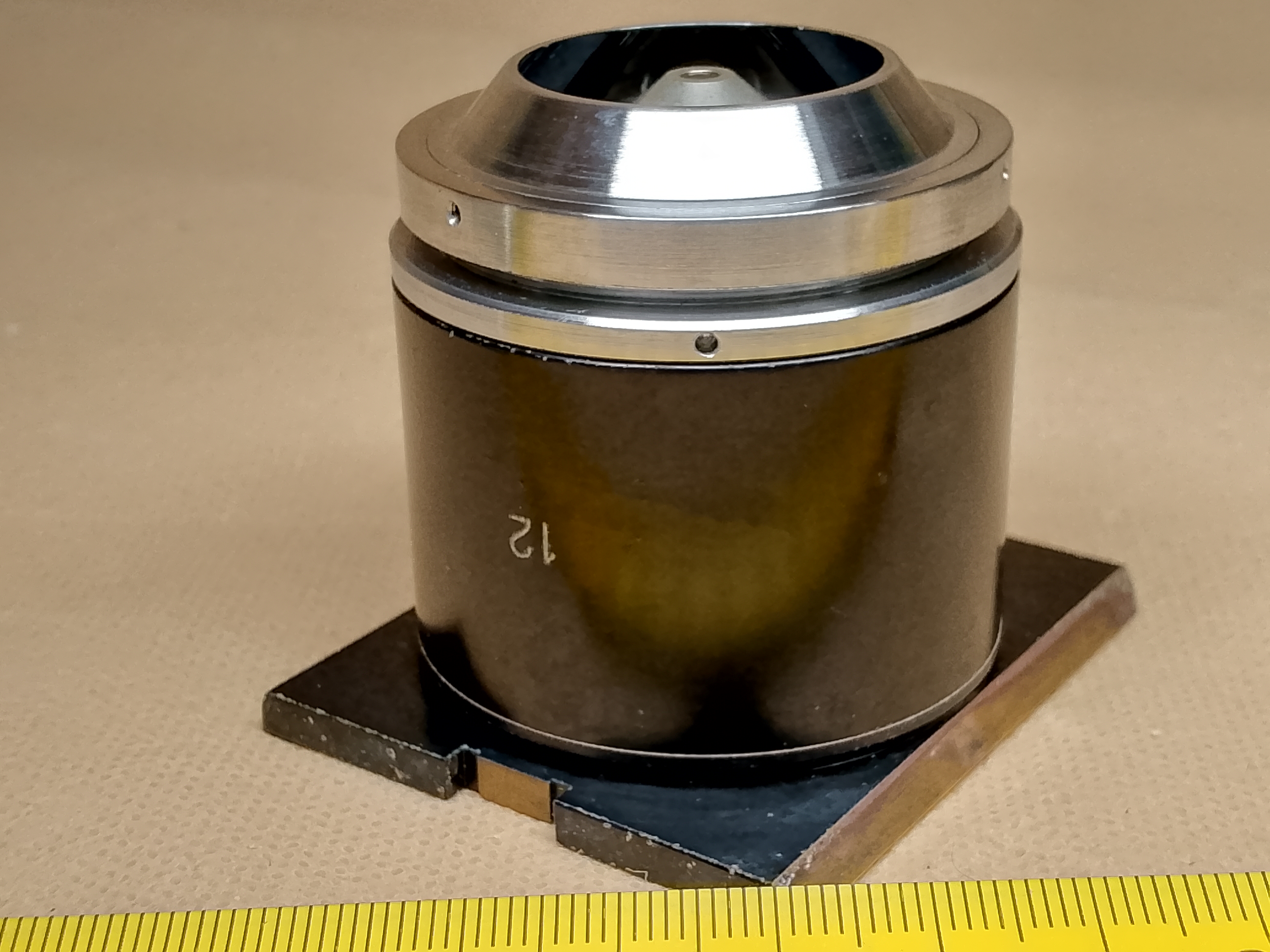 Carl Zeiss Jena Vertival Wsuwka lustrzana (tzw. kondensor ciemnego pola EPI) numer "12" wraz z obiektywem - ujęcie #4