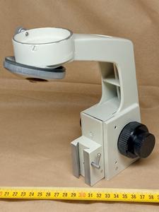 Hertel & Reuss Metall microscope body, revolver, fine focus, coarse focus, nosepiece, objective turret, focusing block  (metallurgical)