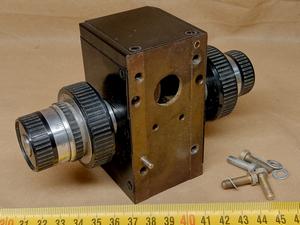 PZO Biolar Fokussierblock (Fokus) - Grobtrieb und Feintrieb - mit Drehknöpfen (Makro- und Mikrobewegung)
