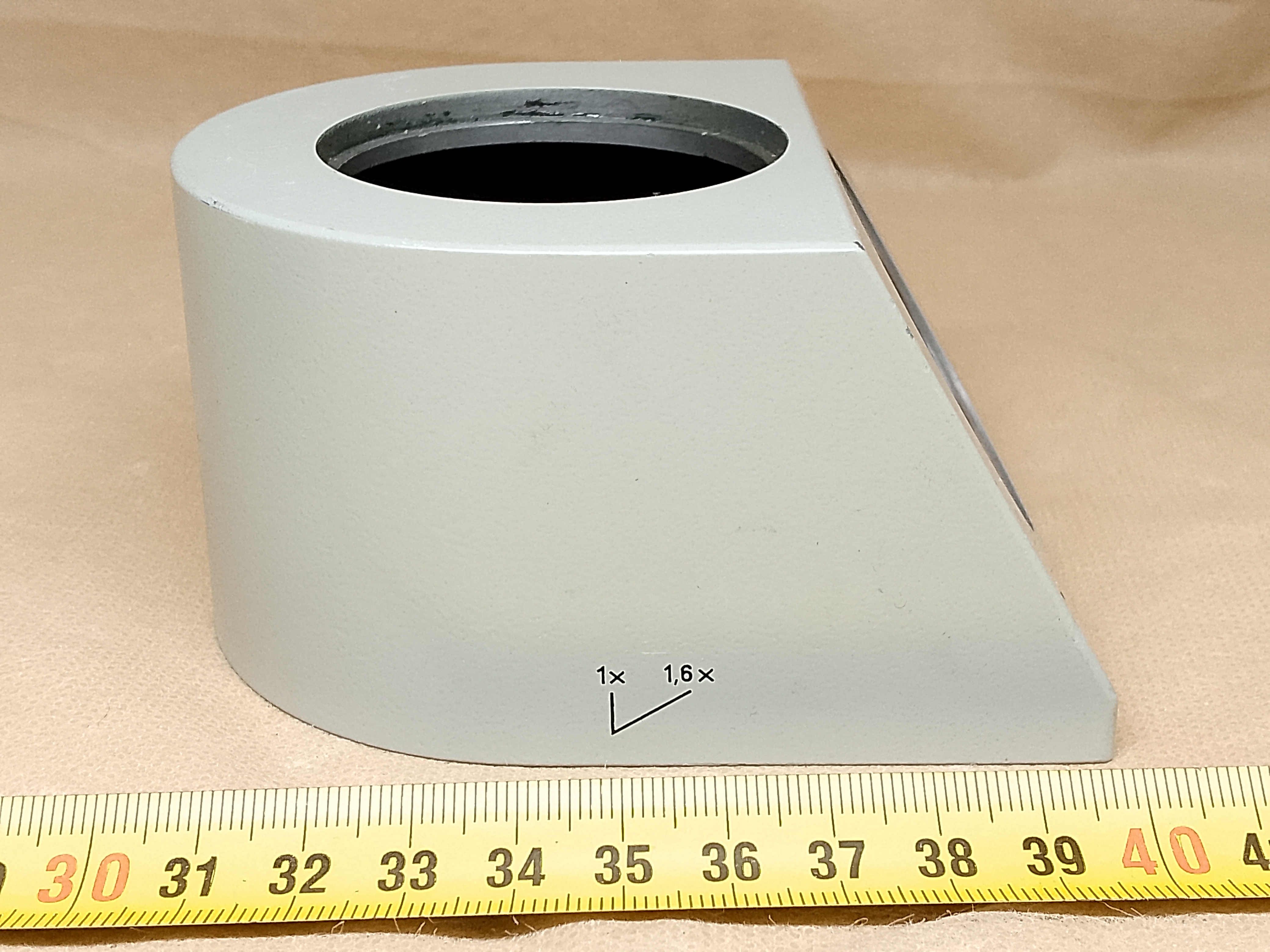 Carl Zeiss Jena Trinocular Head for Microval- microscopes Obudowa kopułki trino dla mikroskopów Carl Zeiss - ujęcie #1