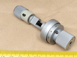 Lomo Biolam - knobs for fine adjustment mechanism (microscope fine focus) - micro gears  - thumbnail