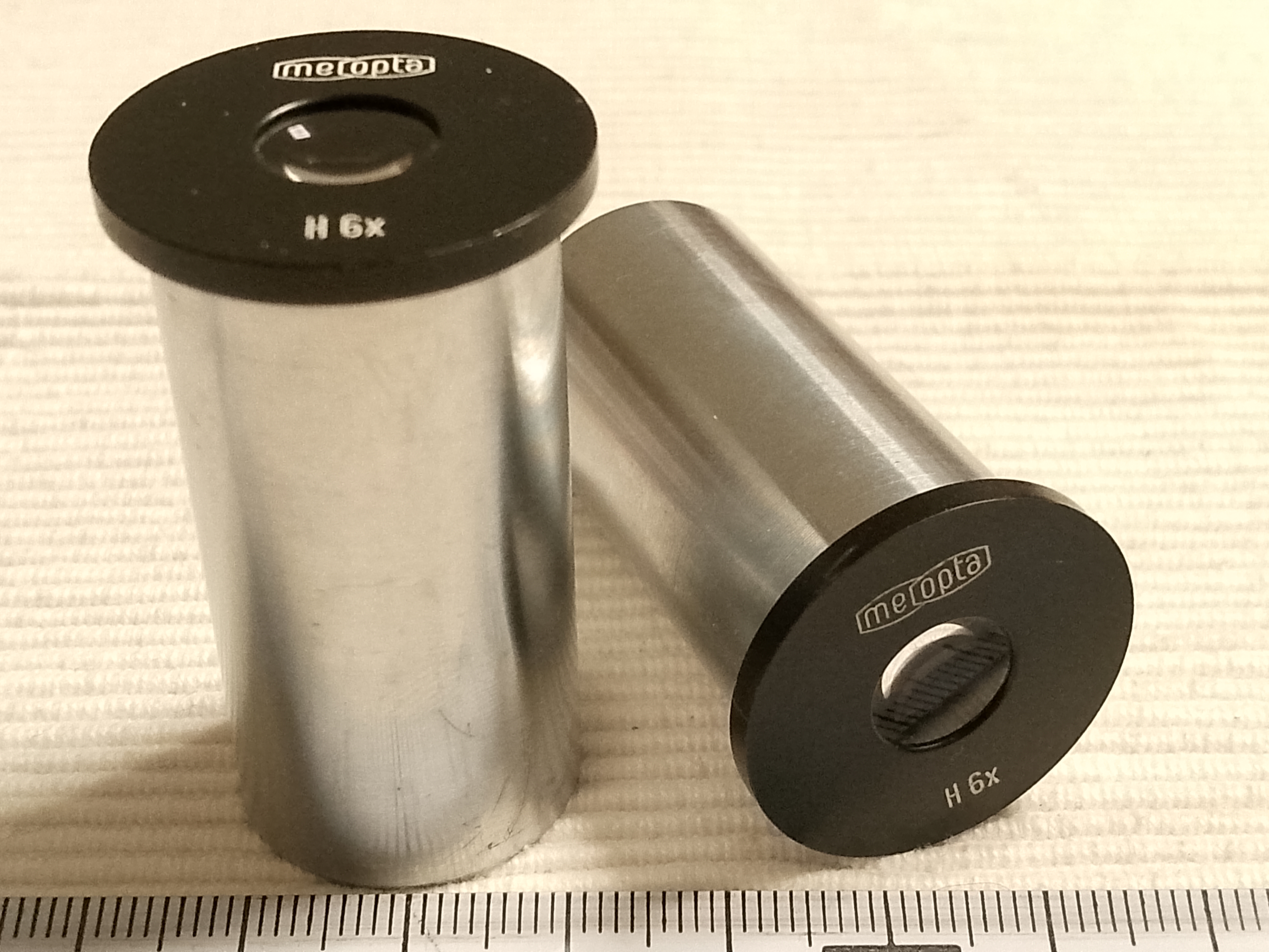 Okulary mikroskopowe Meopta H6x o średnicy montażowej 23,2 mm (para) - different 1 view