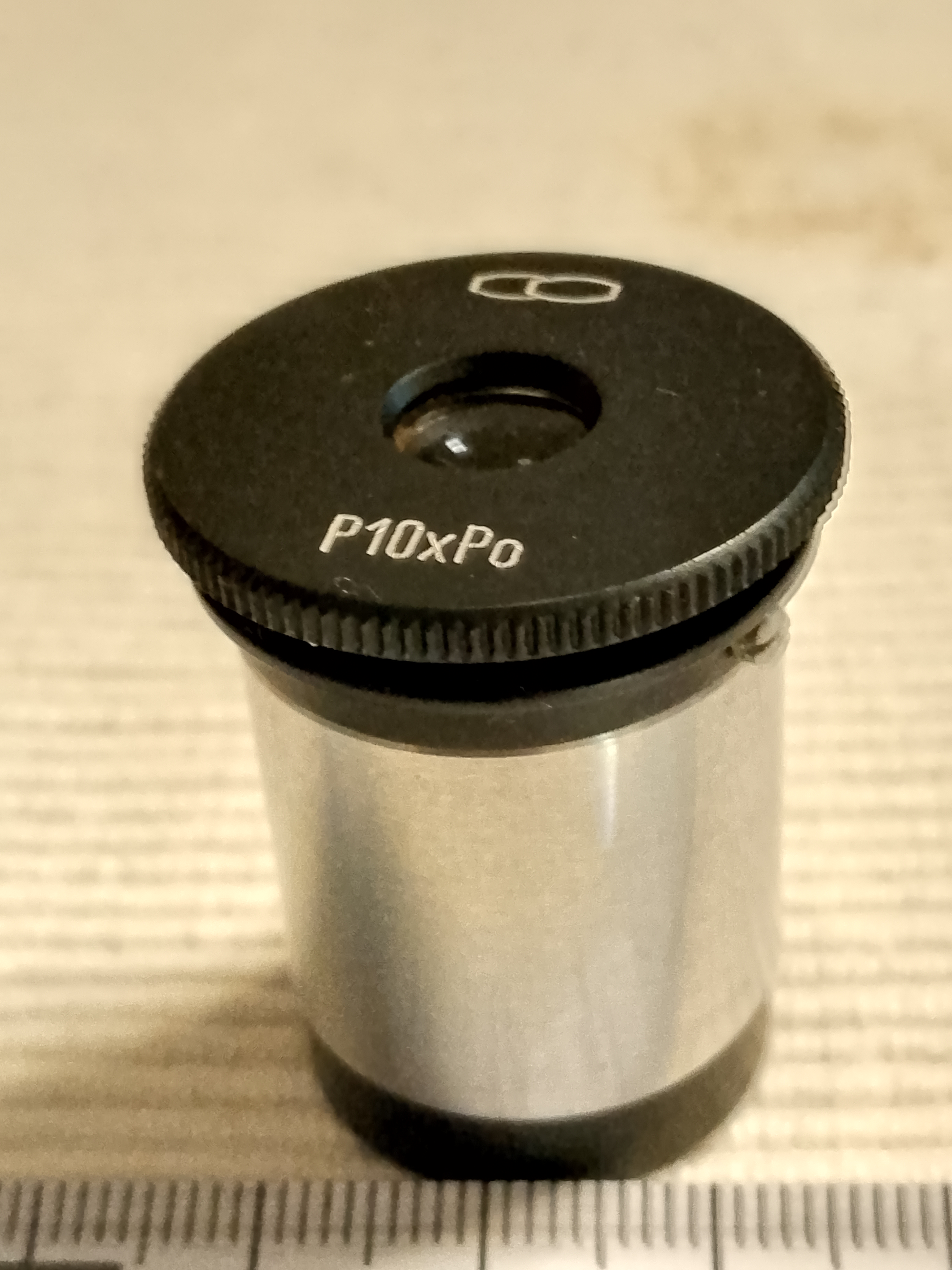 Meopta RU2 Mikroskopowy okular polaryzacyjny Meopta P10x PO z krzyżem pomiarowym - ujęcie #4