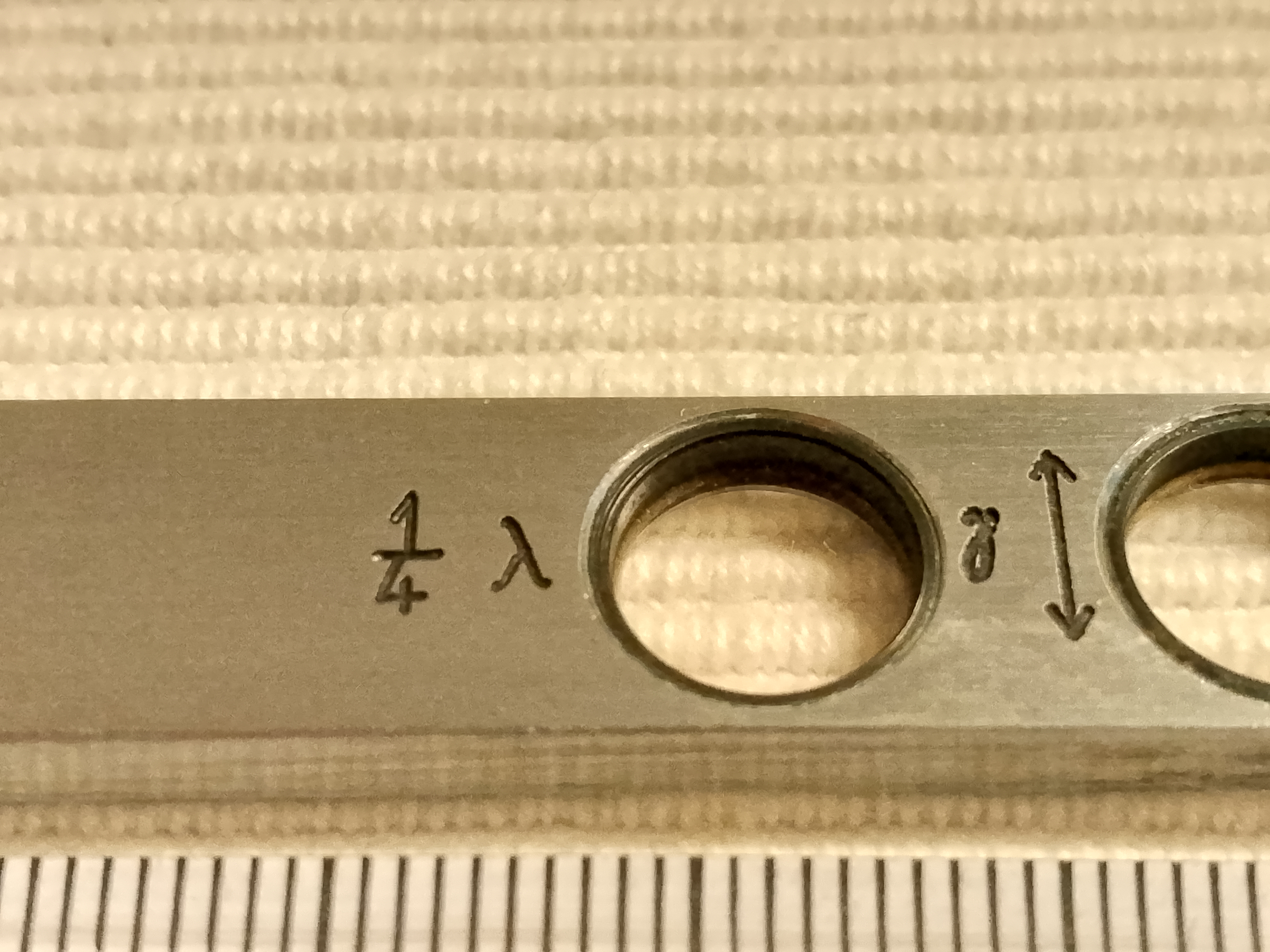 Meopta RU2 Kompensator Meopta 1/4 lambda i Quartz RI do mikroskopu polaryzacyjnego, wsuwka ćwierćfalówka - ujęcie #4