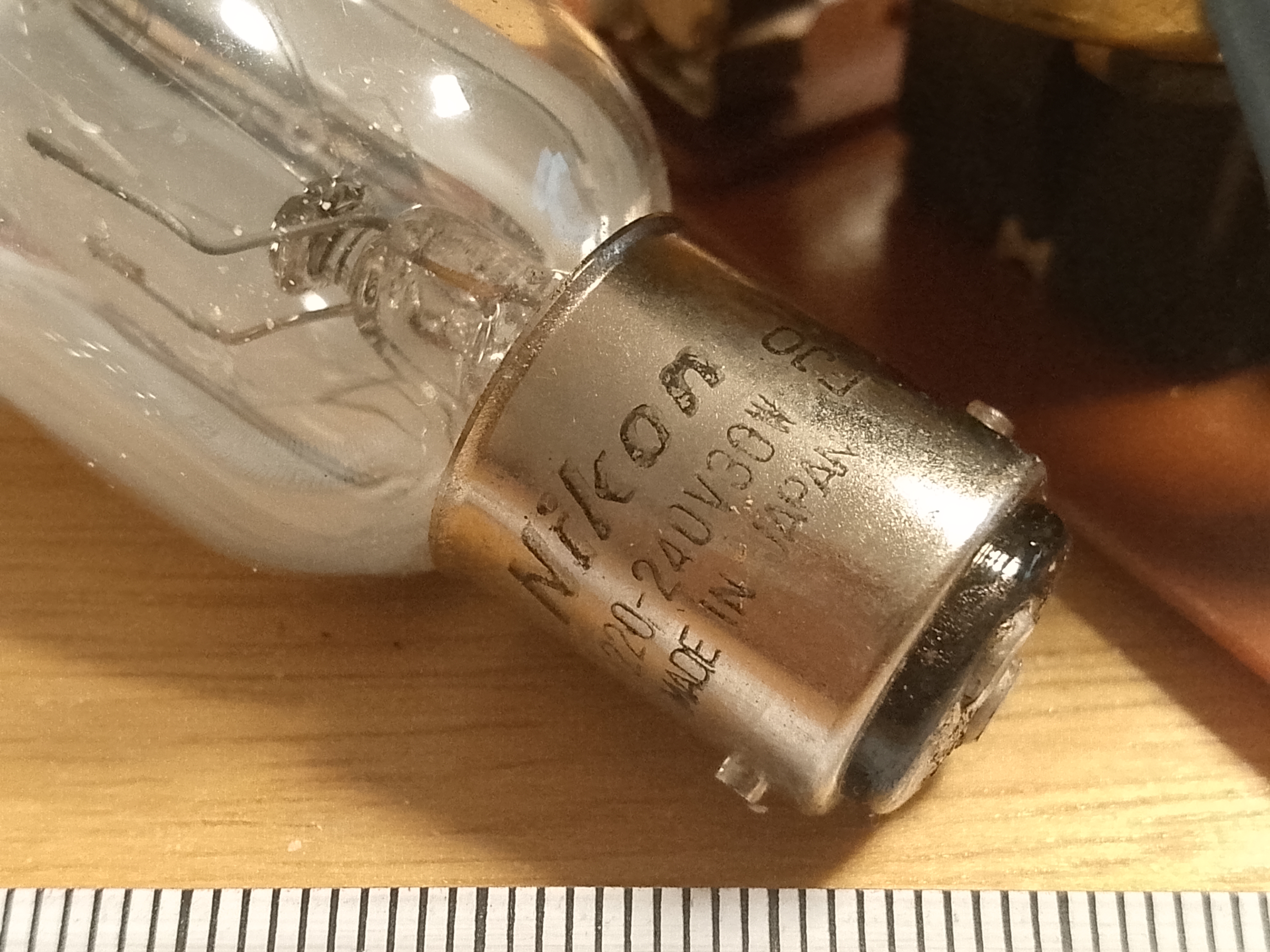 Nikon SC - regulacja natężenia światła (ściemniacz) i żarówka 220-240V 30W do mikroskopu - ujęcie #9