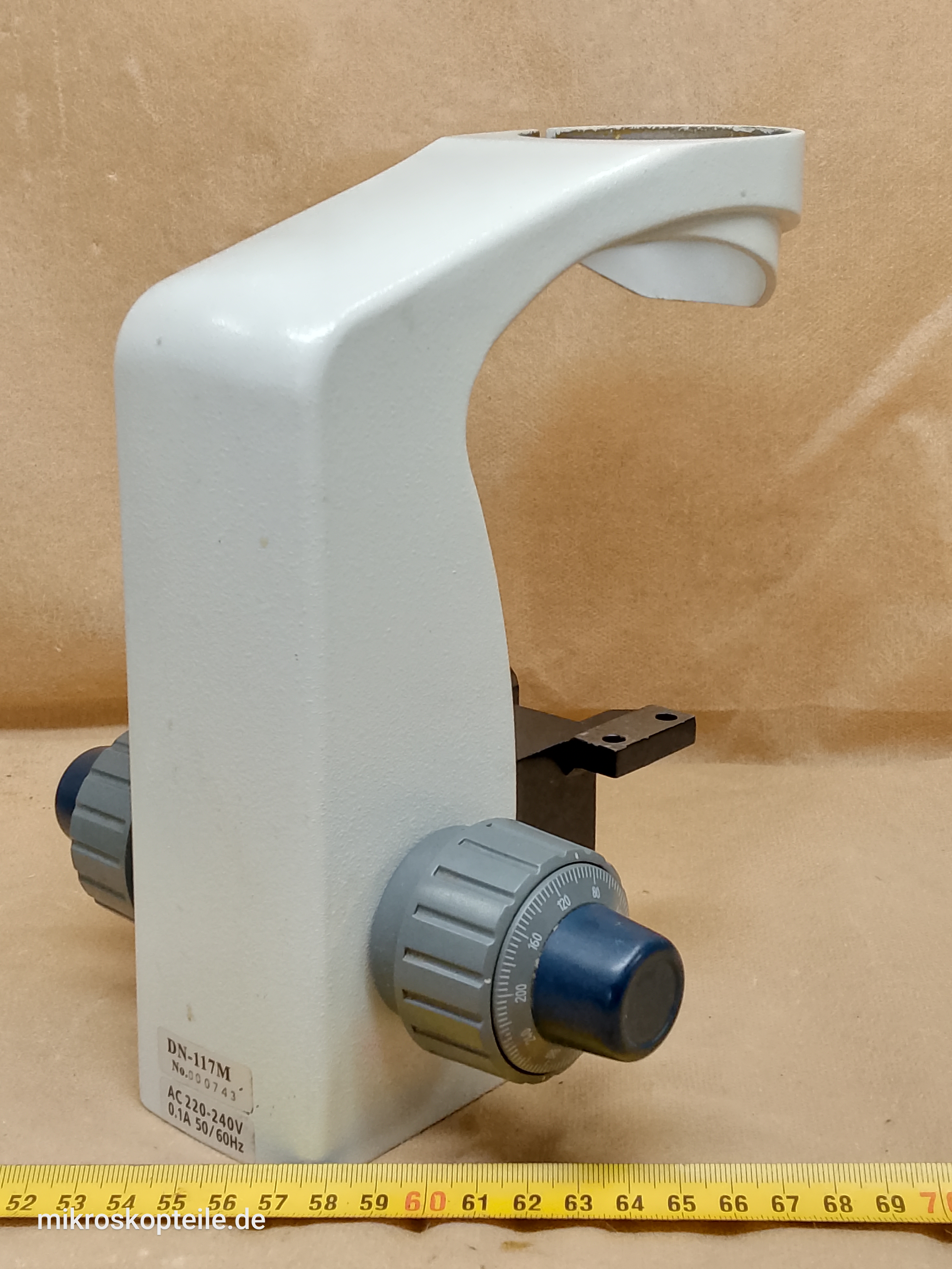 N-117M / Brunel microscope arm with focusing knobs, fine and coarse focus | Nexcope and Delta Optical Genetic Pro compatible - different 5 view