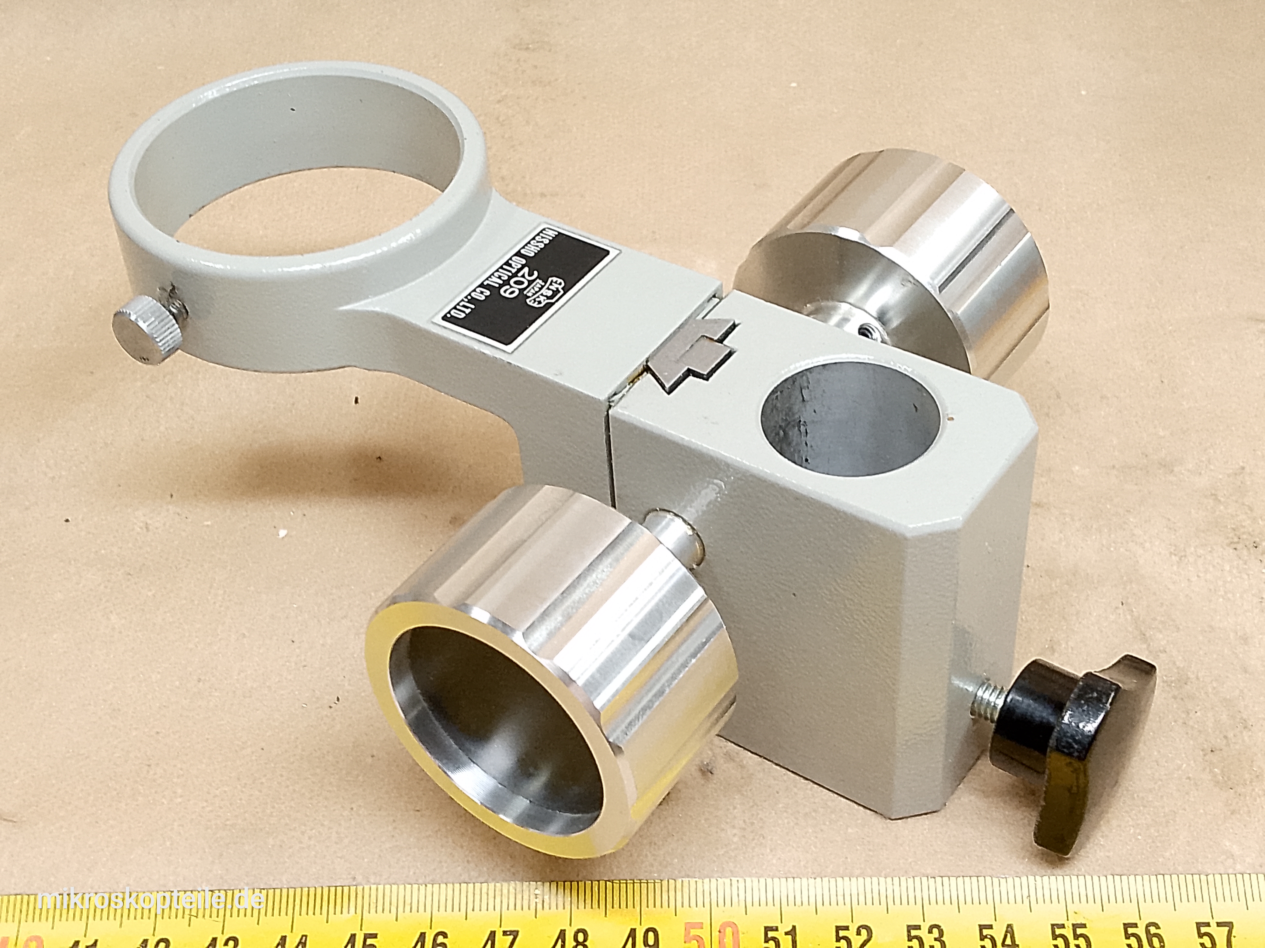 Nissho Optical 209 Stereo - uchwyt głowicy mikroskopu stereoskopowego z regulacją ostrości oraz obręczą 50mm - ujęcie #1