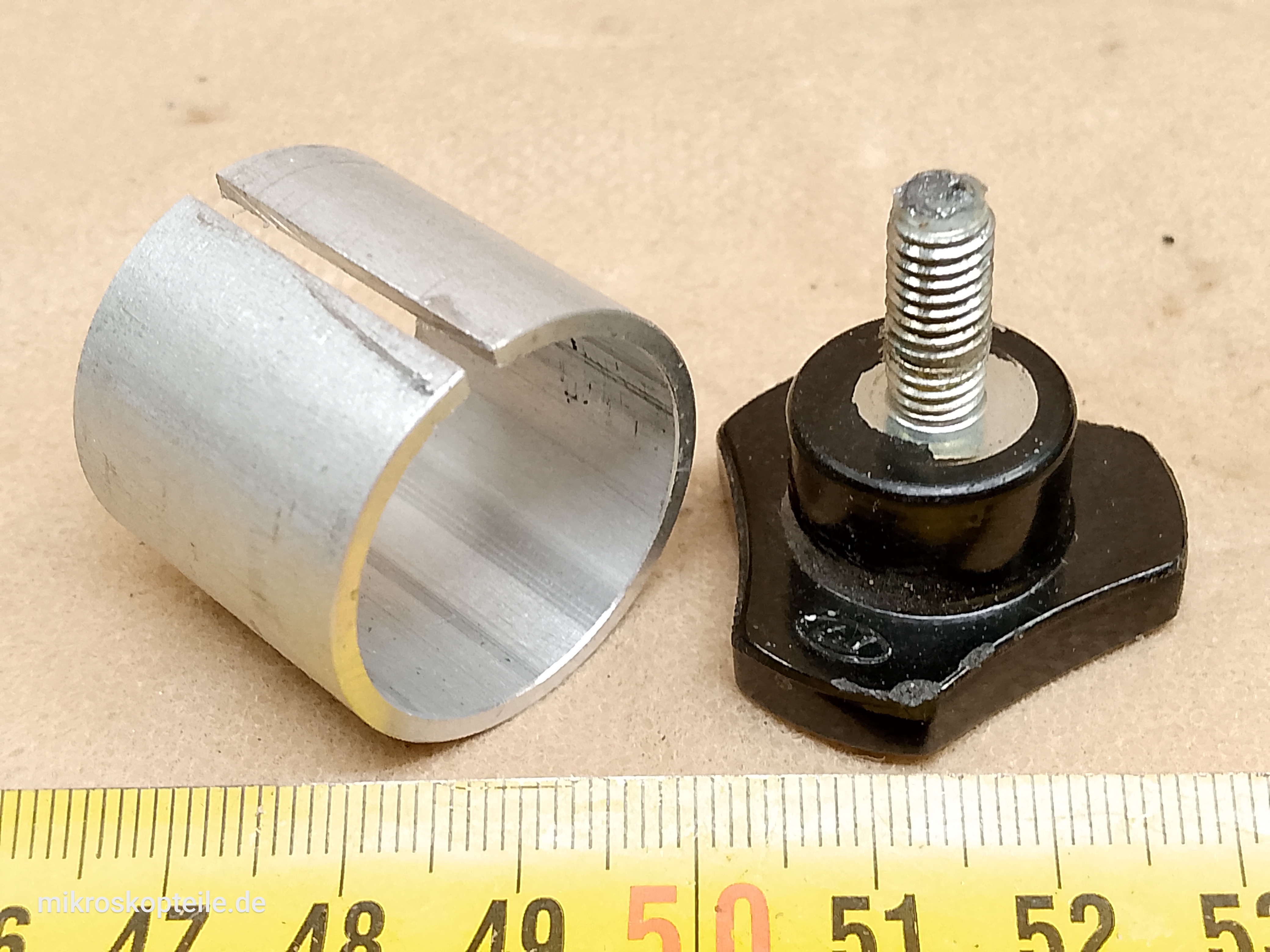 Nissho Optical 209 Stereo microscope split clamping sleeve and screw for focusing holder with 24mm pillar - view #3