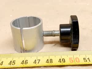 Nissho Optical 209 Stereo microscope split clamping sleeve and screw for focusing holder with 24mm pillar - view #1