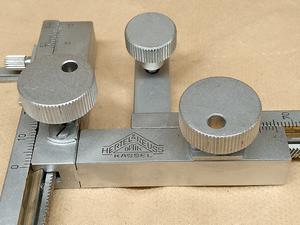 Hertel & Reuss - mechaniczny mechanizm krzyżowy XY do stolika mikroskopowego 