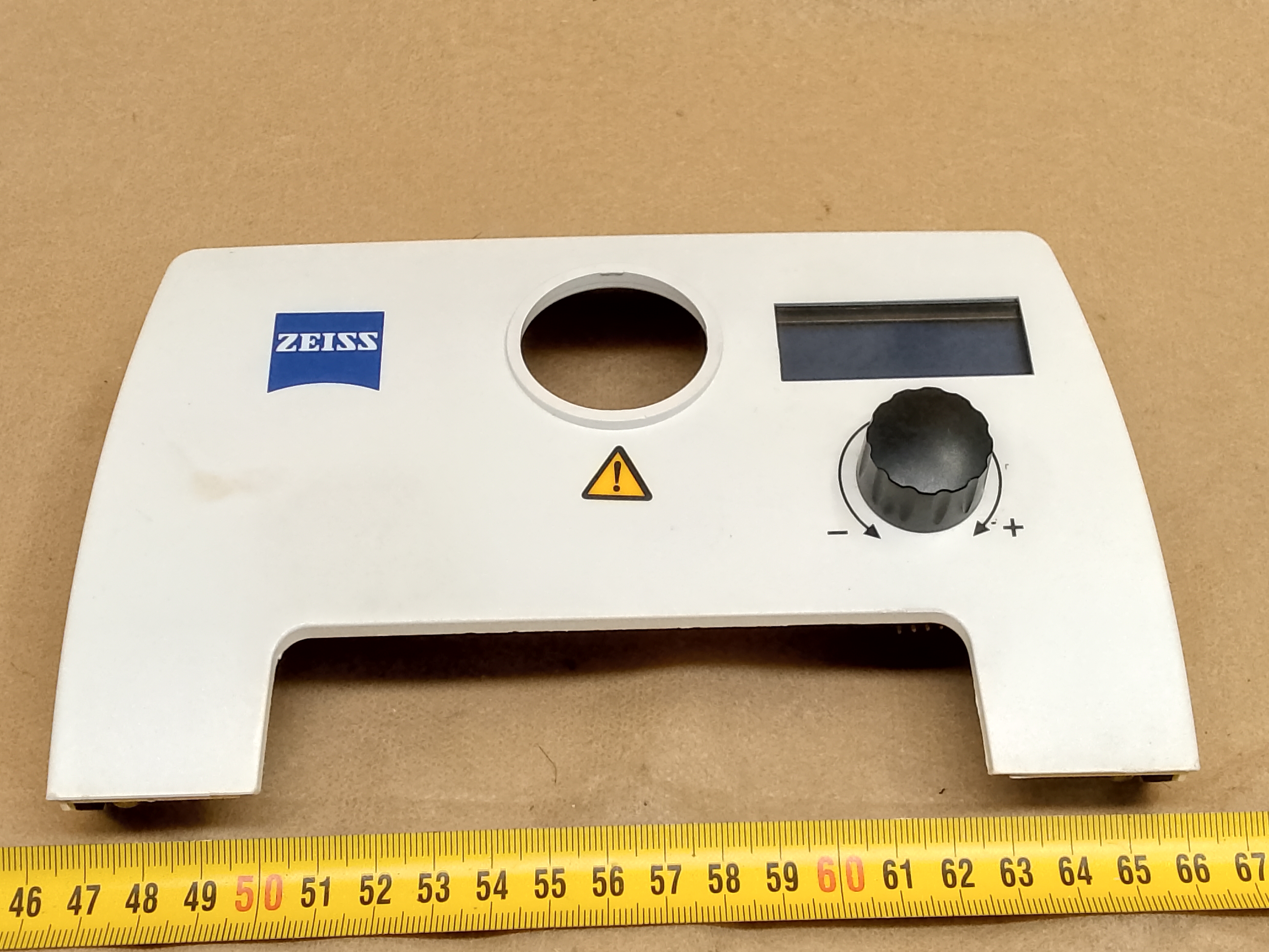 Zeiss CL 9000 LED - przedni panel obudowy - ujęcie #1