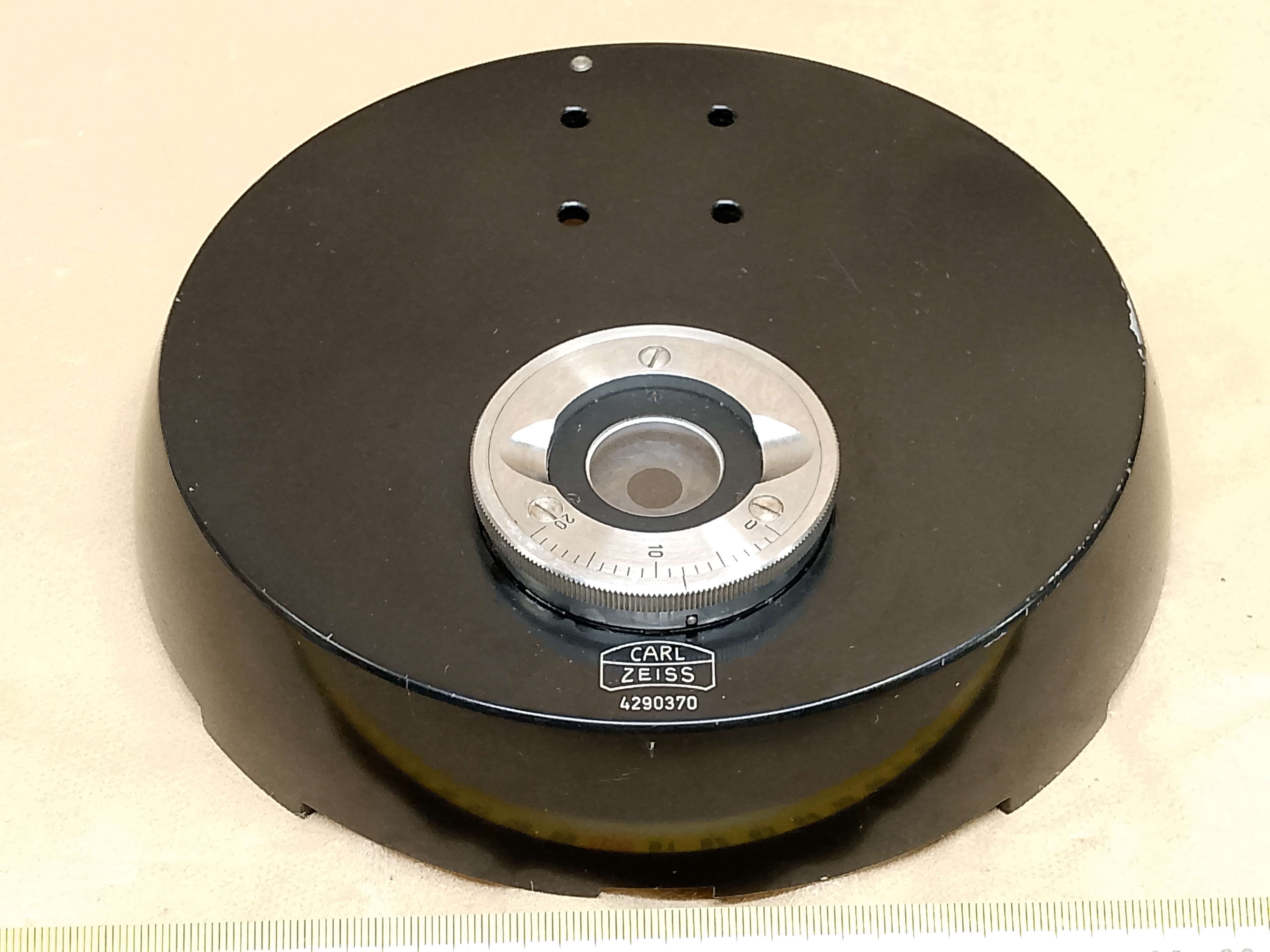 Zeiss Standard GFL - podstawa statywu mikroskopu z przysłoną polową systemu Koehlera - ujęcie #1
