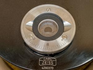Zeiss Standard GFL - podstawa statywu mikroskopu z przysłoną polową systemu Koehlera - thumbnail