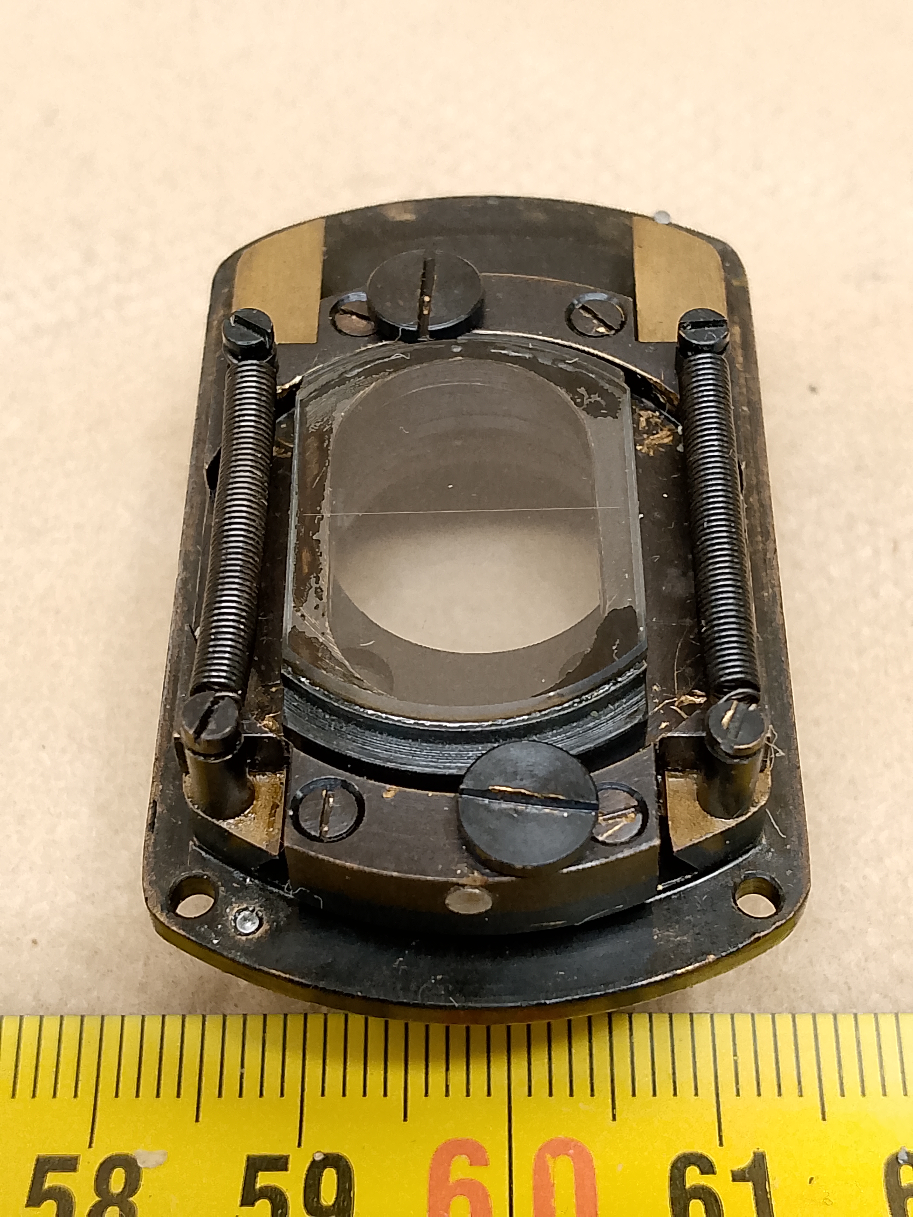PZO K15x - okular pomiarowy - wewnętrzny mechanizm z optyką - ujęcie #2