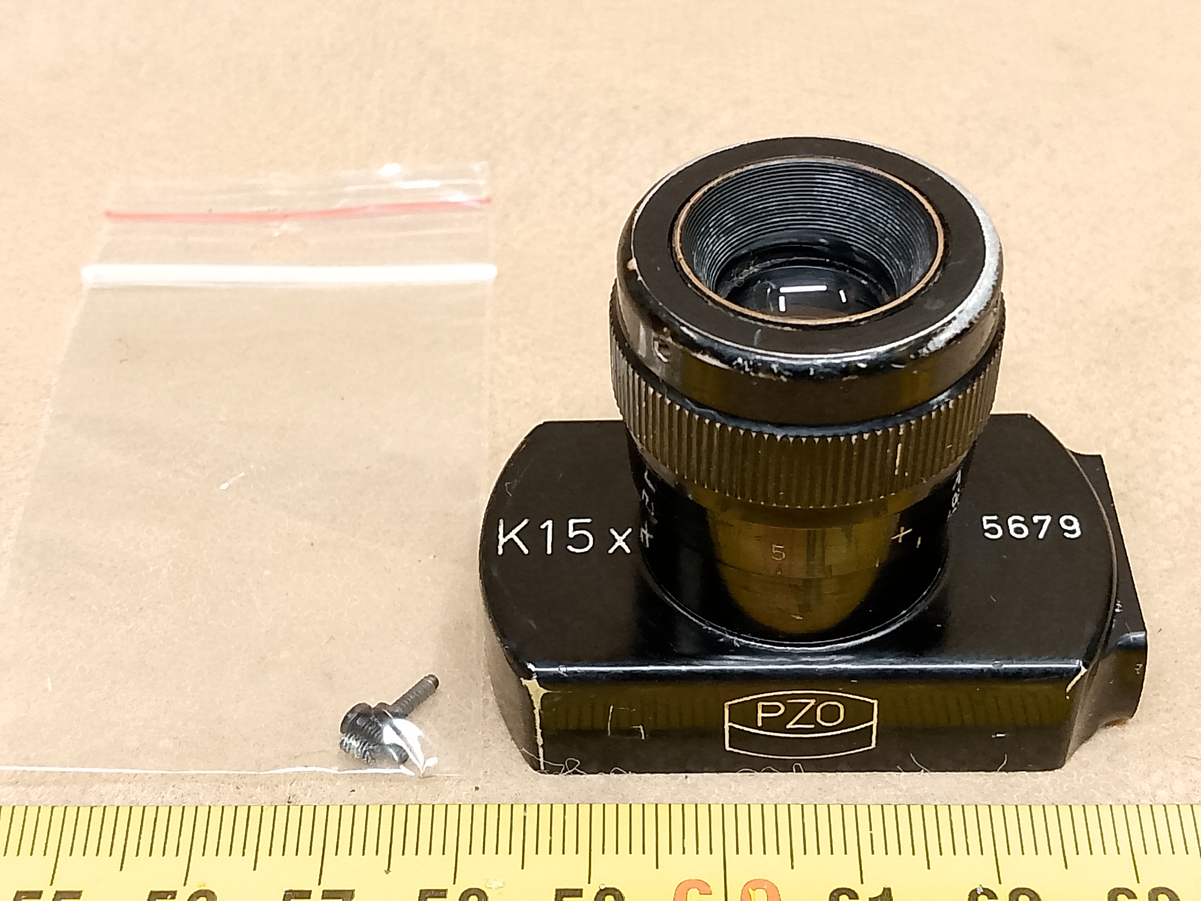 PZO K15x - okular pomiarowy z regulacją dioptrii - ujęcie #2