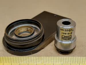 Carl Zeiss Jena Metalliput - 5 Met / 2,7 Epi Metallurgical microscope objective with EPI illuminator adapter (5x/0,09) - thumbnail