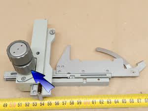 Carl Zeiss Jena Laboval / Eduval - część serwisowa do naprawy mechanizmu krzyżowego XY stolika mikroskopowego - ujęcie #4