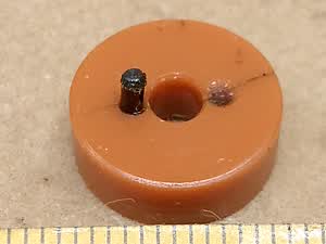 Carl Zeiss Jena Amplival / Metaval - Kunststoffring mit Stift für langen Manipulator des Mikroskoptisches - thumbnail