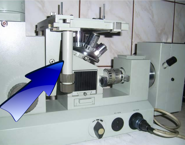 Carl Zeiss Jena Amplival / Metaval - wałek zębaty z pokrętłem do długiej rączki stolika mikroskopu - ujęcie #9