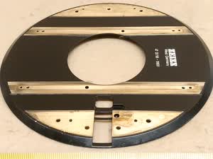 Zeiss Photomicroscope / Universal - dolna płyta (spód) - część serwisowa do naprawy stolika mikroskopowego - ujęcie #2
