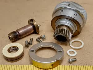 Zeiss Standard 16 / GFL - linker Knopf für Längsverschiebung - XY Mikroskop-Kreuztisch Reparaturteil - Ansicht #6