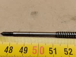 Zeiss Standard 16 / GFL microscope stage - central worm shaft - service spare part / repair element - view #4