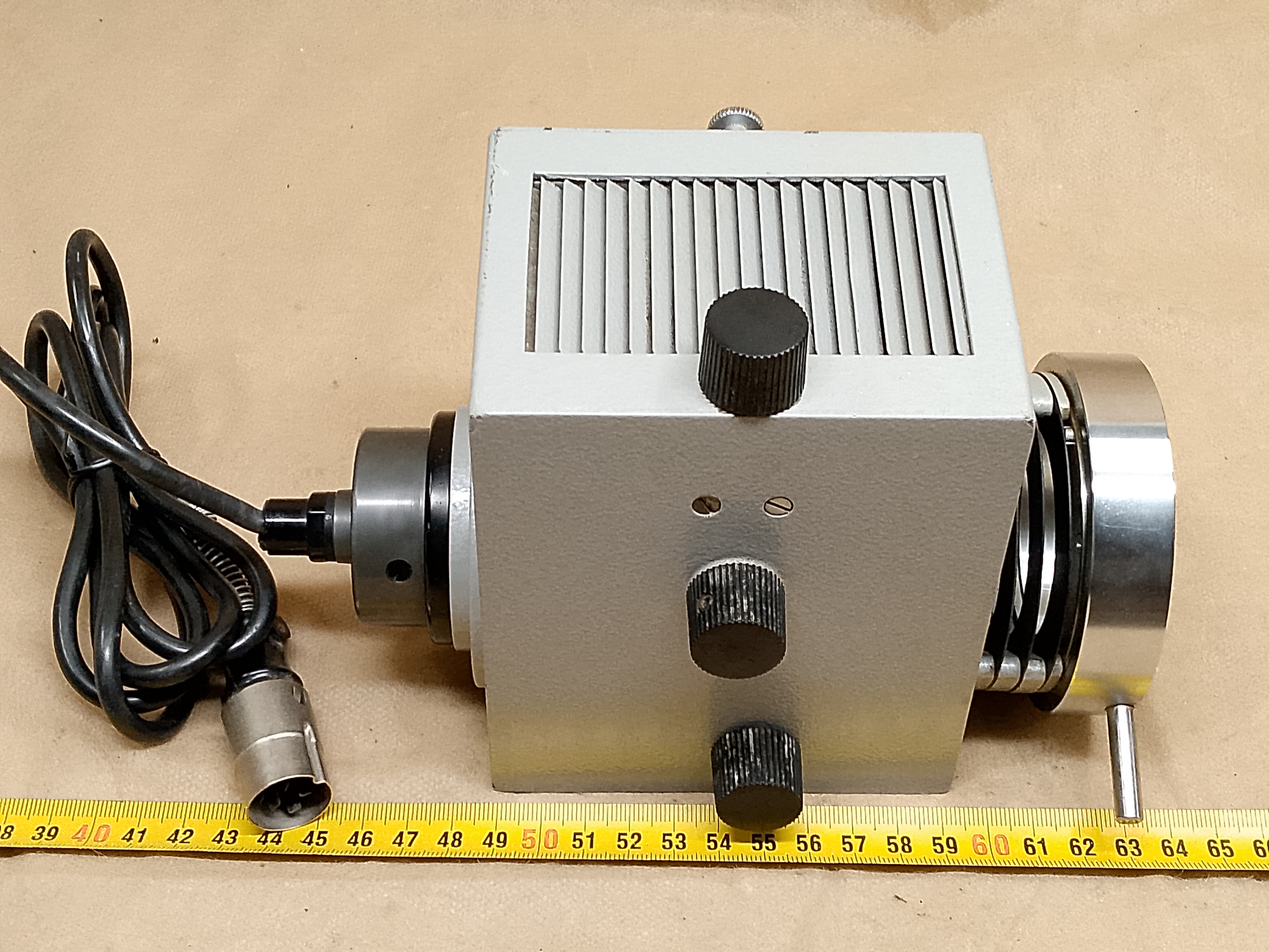 Leitz Orthoplan mikroskopowy oświetlacz / lampa 100 - different 6 view