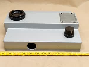 Leitz SM-LUX - podstawa mikroskopu z elektryką i przysłoną polową - different 4 view