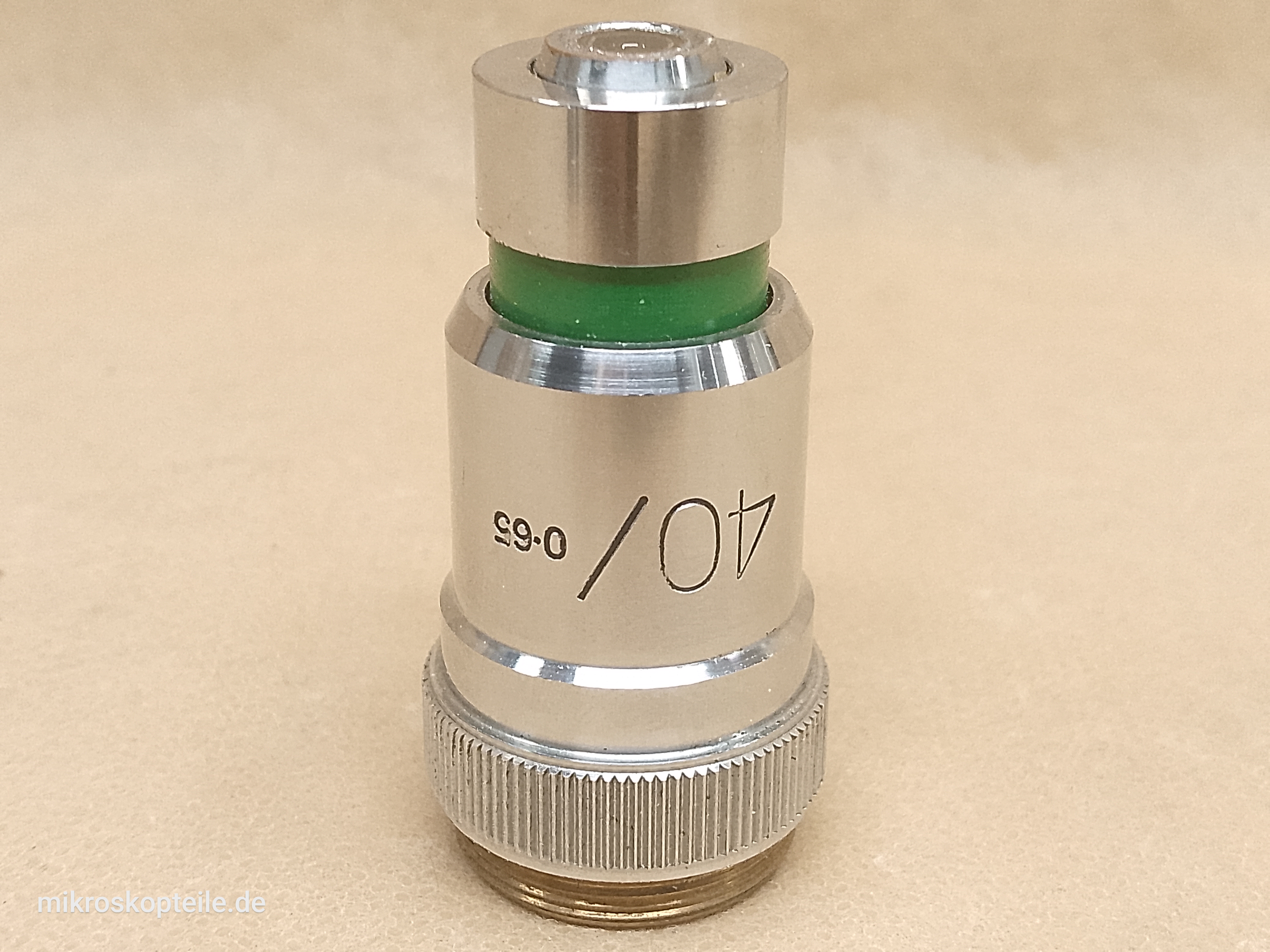 Vickers 40/0,65 - obiektyw mikroskopowy 40x - ujęcie #2