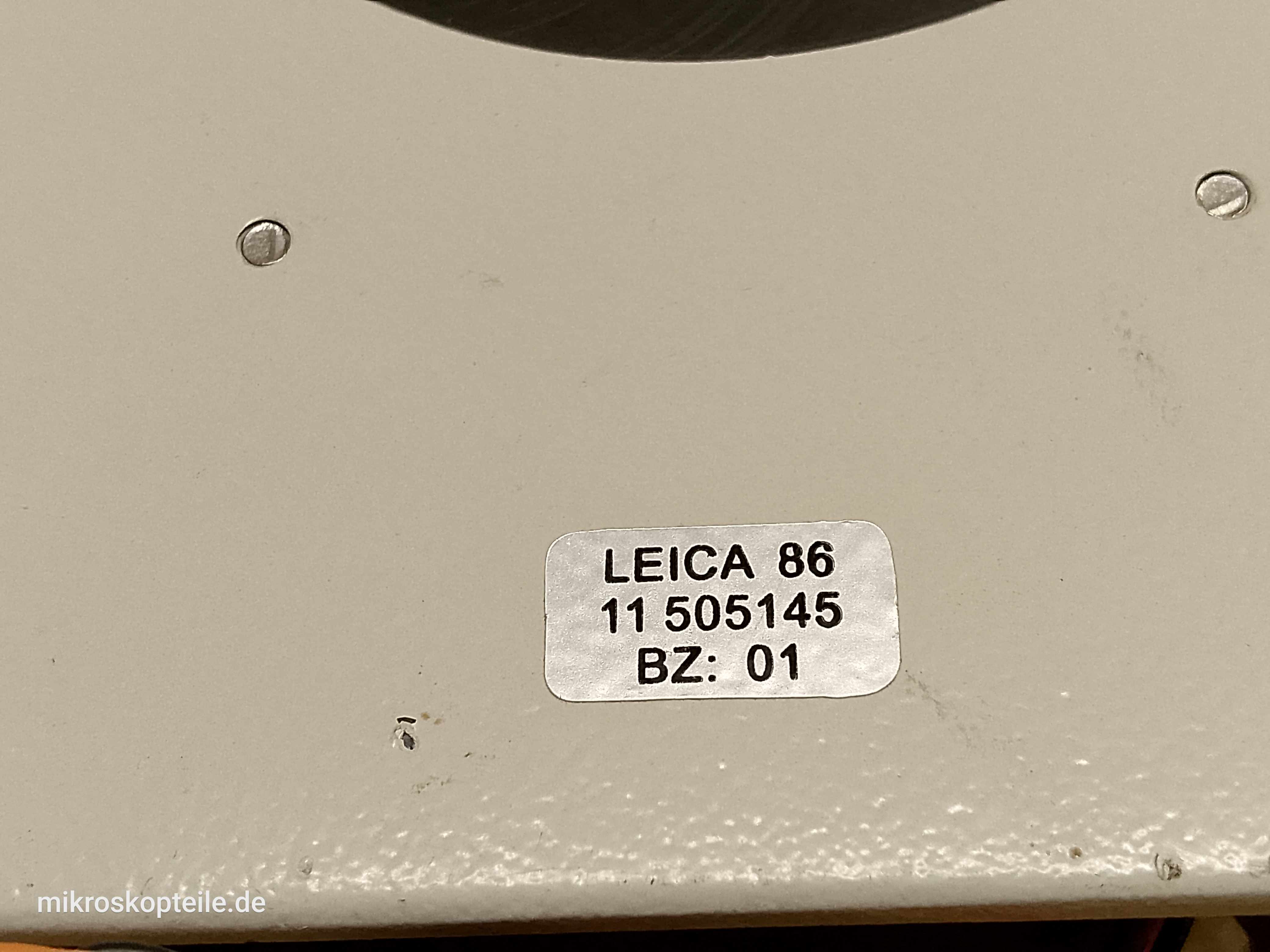Leica DM4000 / DM6000 - prowadnice i kulki łożyskowe do zmotoryzowanej trójokularowej głowicy mikroskopowej P - ujęcie #9