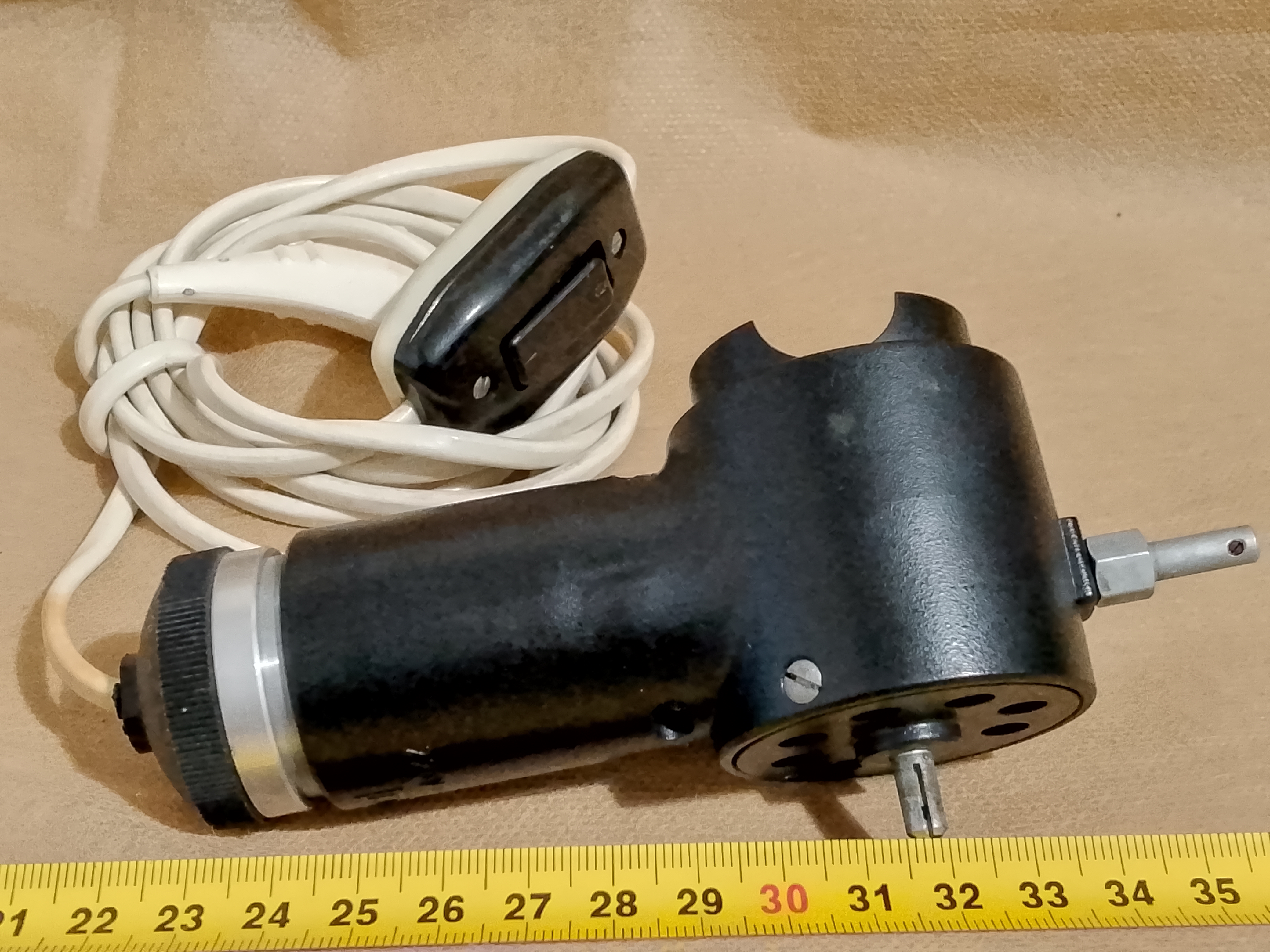 PZO Studar Oświetlacz mikroskopowy PZO LM-2, lampa 220V 15W - ujęcie #4
