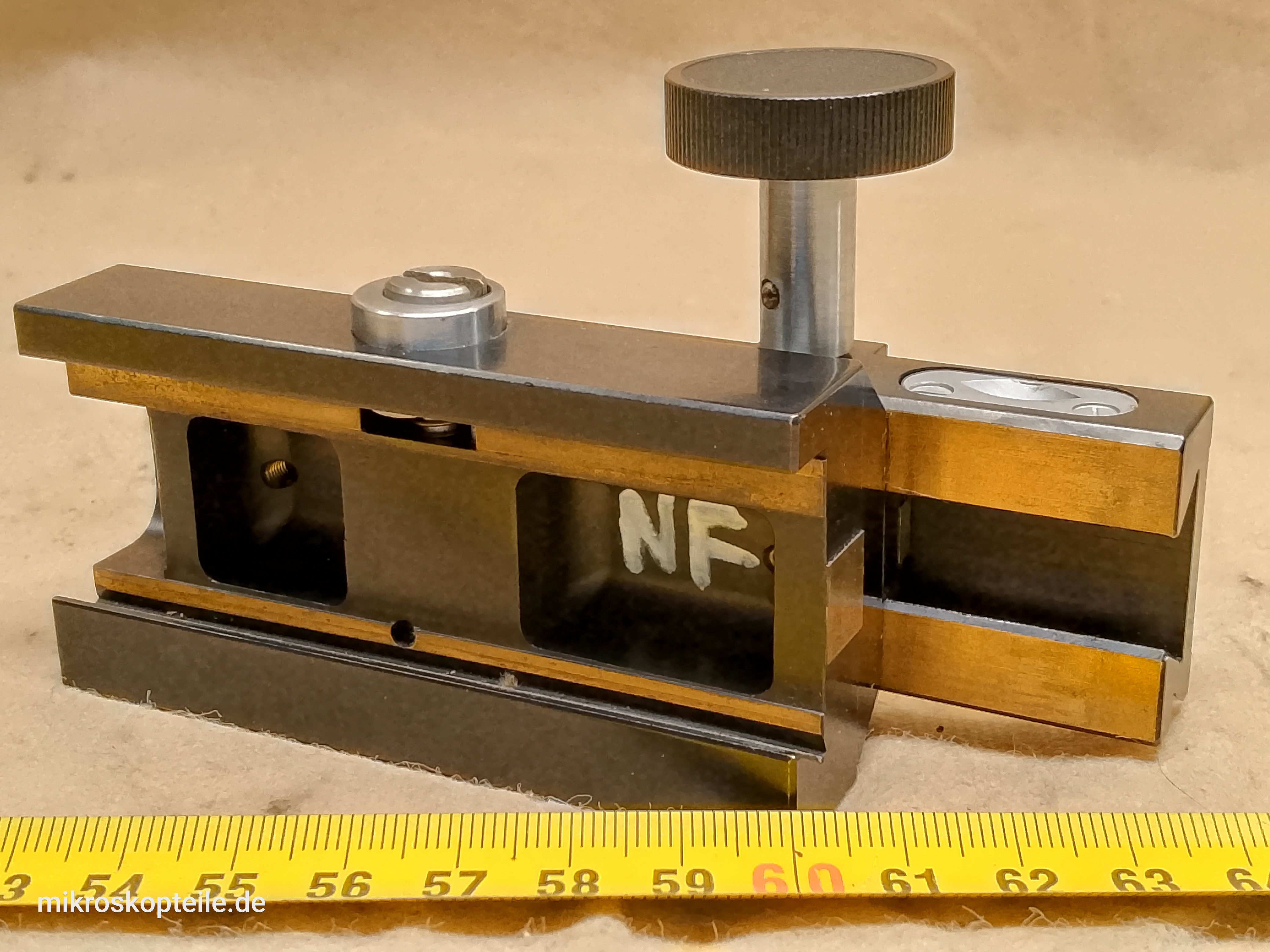 Carl Zeiss Jena Nf microscope condenser support | focusing knob, rack and pinion - view #10