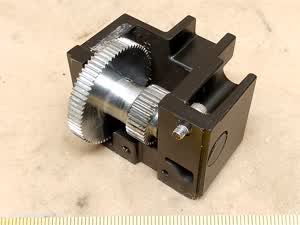 Olympus BX40 microscope coarse and fine focus block with gears | repair spare part - thumbnail