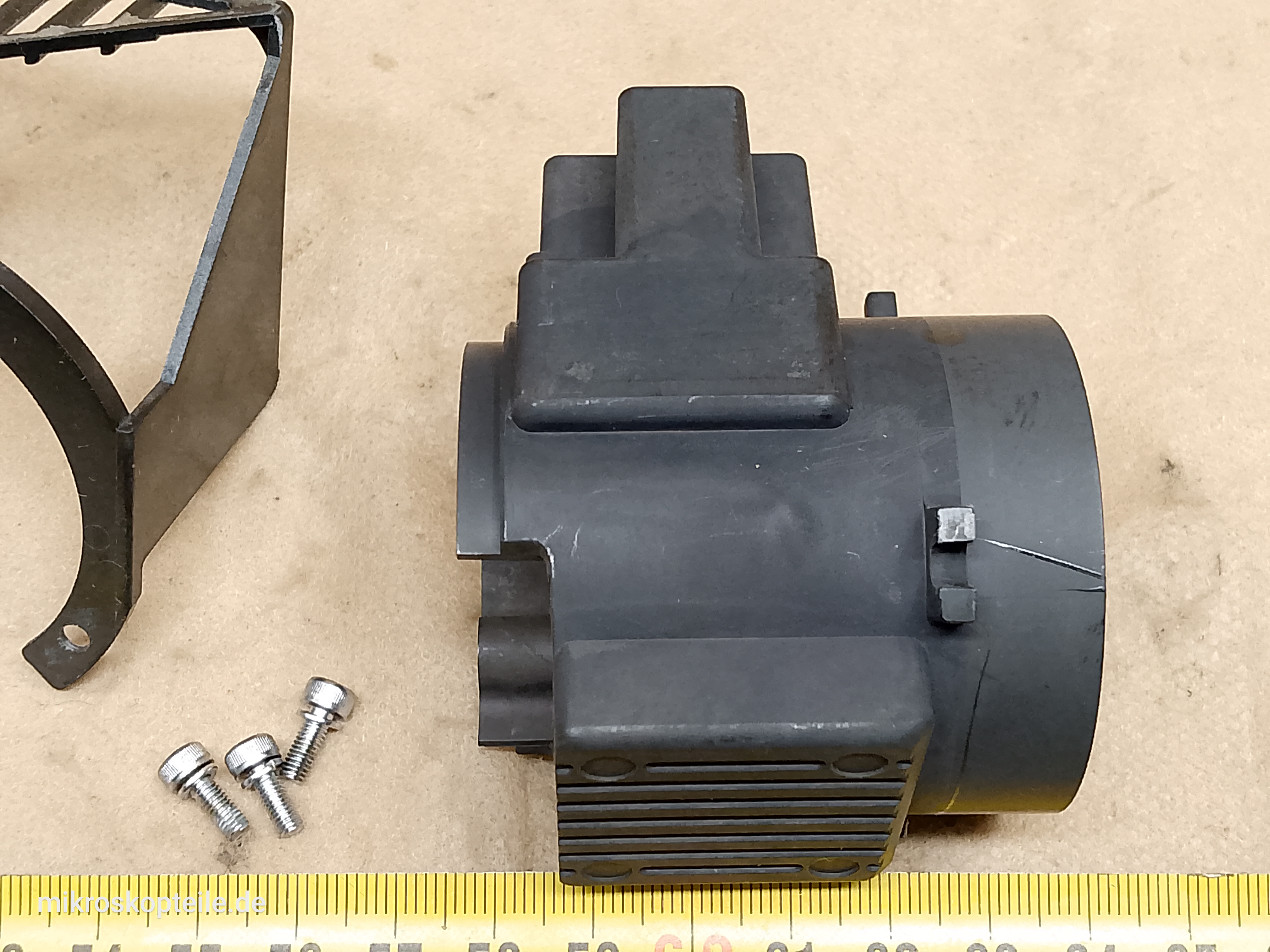Olympus BX40 - dyfuzor z soczewką kolimującą światło | część do serwisu i naprawy mikroskopu - ujęcie #9