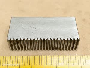 Olympus BX40 - listwa zębata (zębatka) ostrości mikroskopu | część do serwisu i naprawy P/N AB872900 - different 4 view