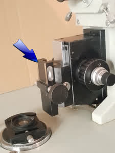 Carl Zeiss Jena NU / NU-2 - pokrętło i zębatka regulacji wysokości kondensora - different 12 view