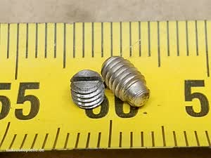 Zeiss Standard - śruba centrująca głowicę mikroskopową - thumbnail