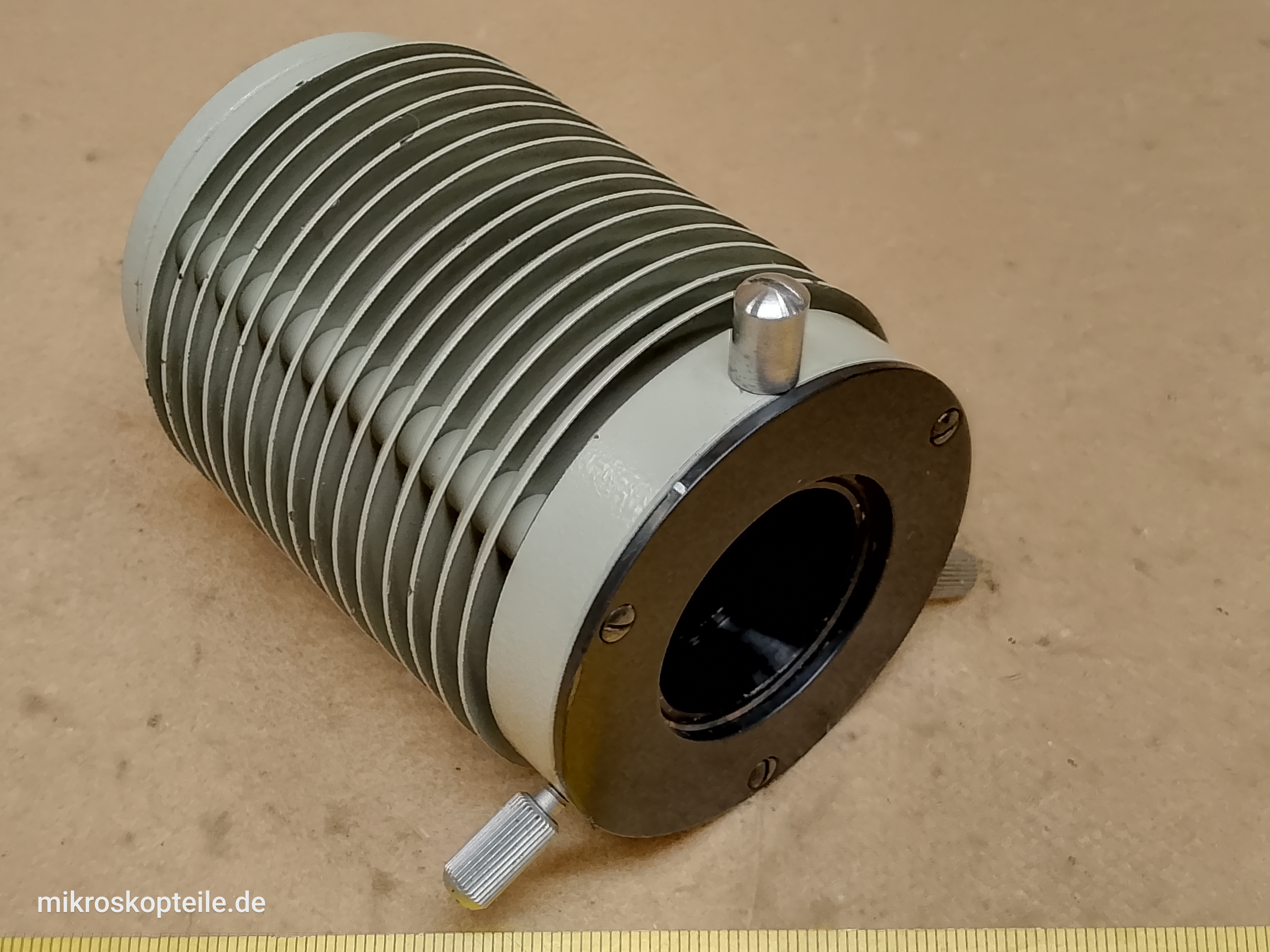 Lomo MMU-3 / MMY-3 - obudowa lampy oświetlacza mikroskopu metalograficznego i kondensor EPI - ujęcie #6